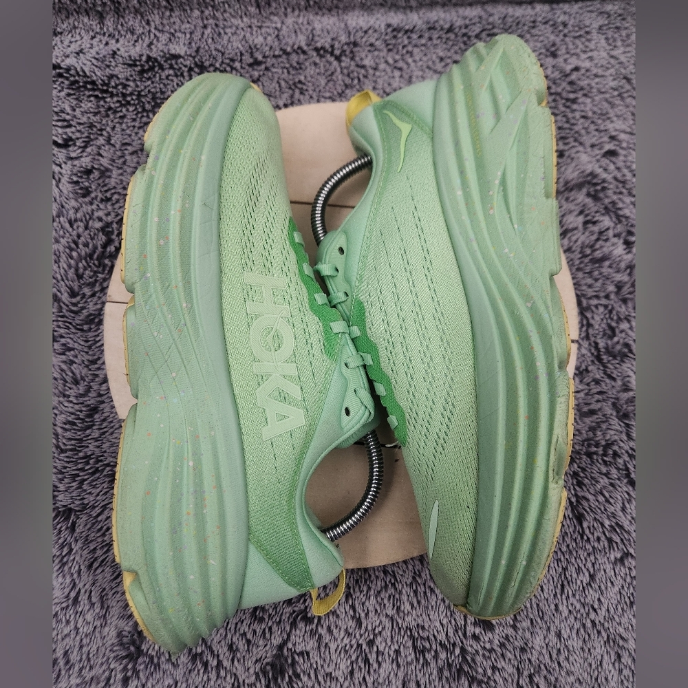 Hoka One One Bondi 8 Lime Glow Running Shoes Women's Size 9.5 - Picture 5 of 9